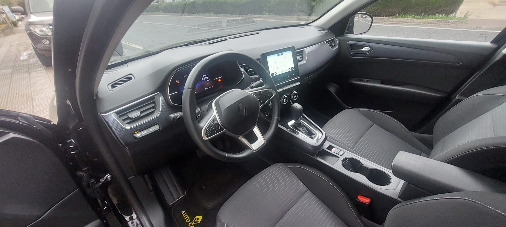 Renault Arkana 1.3 MYHYBR 140CV miniatura 13